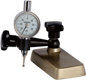 Uchwyt magnetyczny 72x37,5x45mm KÄFER