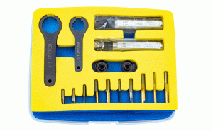 KIT PICCO SET-1R-Contains 2 toolholders and a set of solid carbide miniature turning and grooving boring bars.