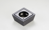 SOMT 09T306-DT IC908-Inserts with a DT chipformer for DR drills, for general applications at medium-to-high feed rates.